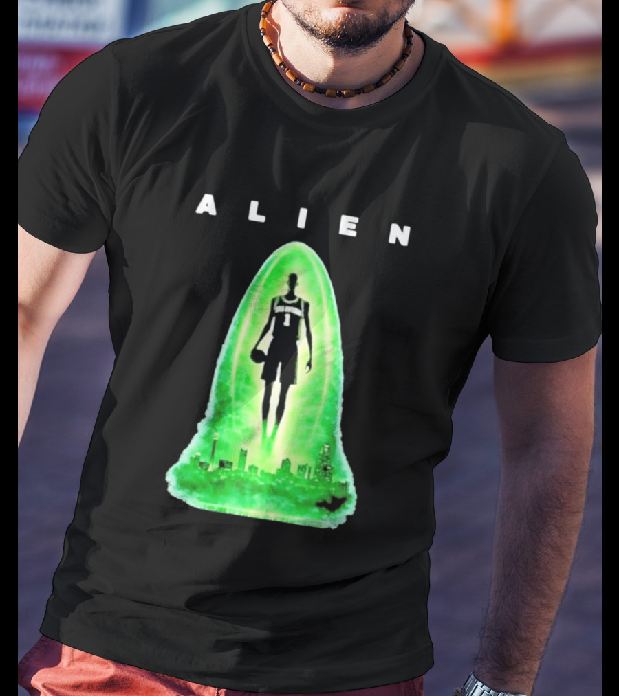 Alien Wemby San Antonio Alien Basketball Cityscape T-Shirt
