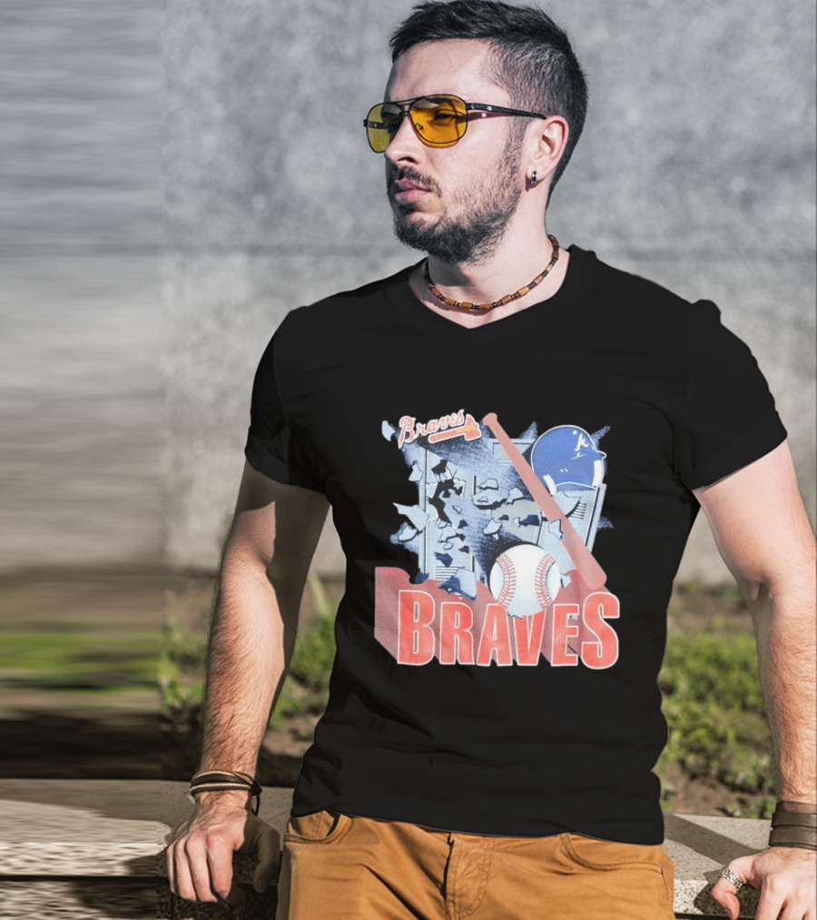 Braves Atlanta MLB 1994 Baseball Bat And Helmet T-Shirt