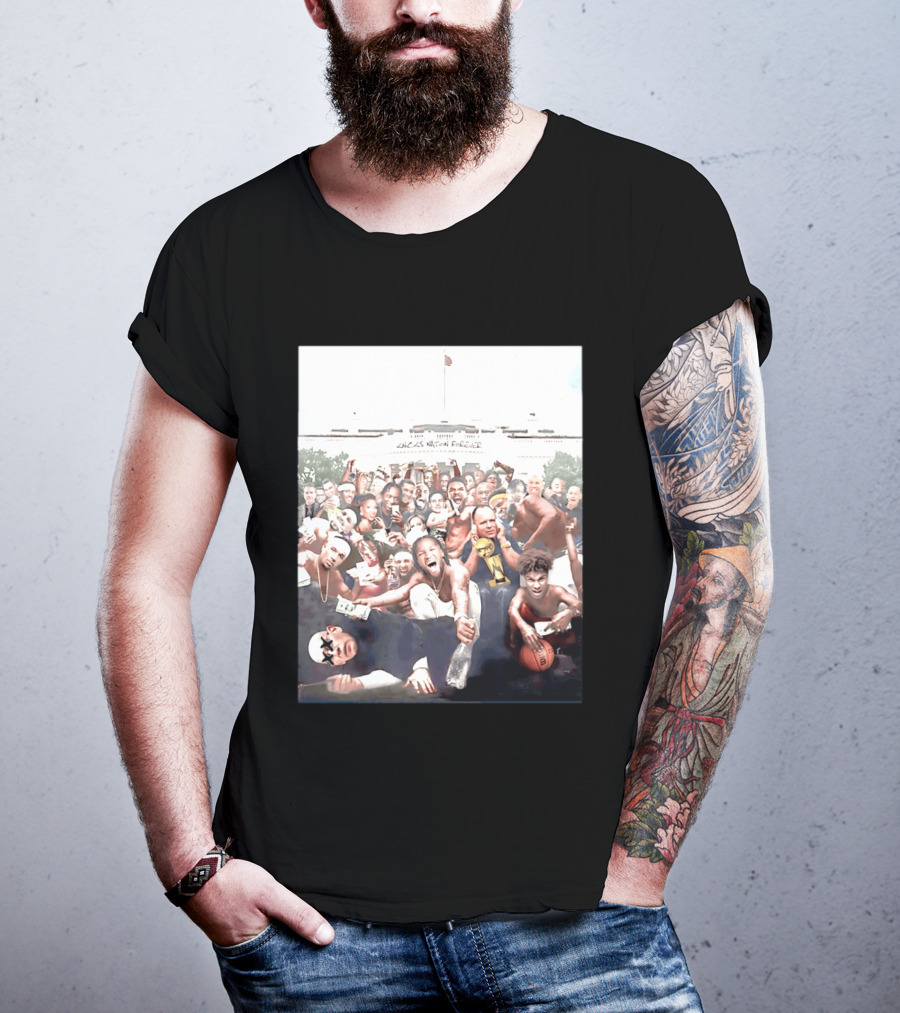 Knicks Nation Forever With Gathering Of Celebratory Fans And Players T-Shirt