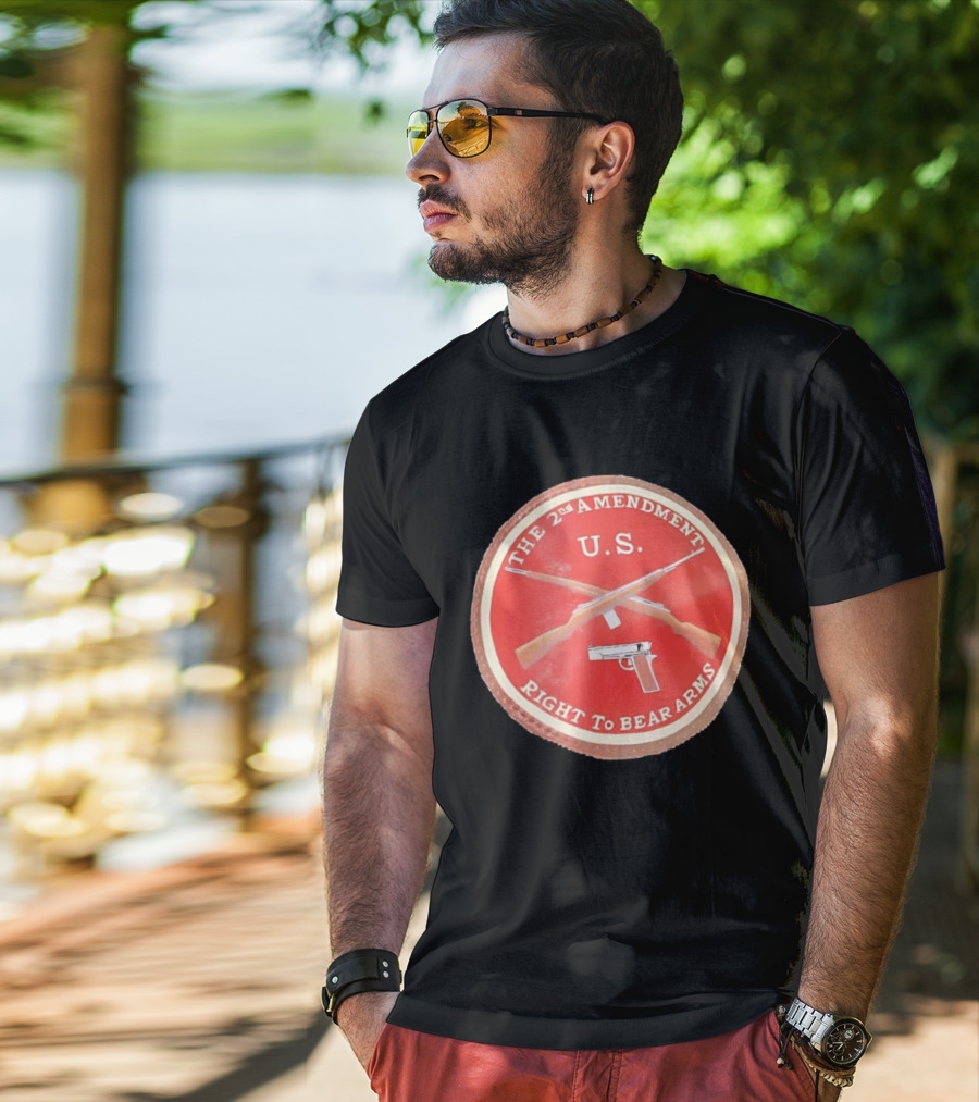 The 2nd Amendment U.S. Right To Bear Arms Rifles Pistol T-Shirt