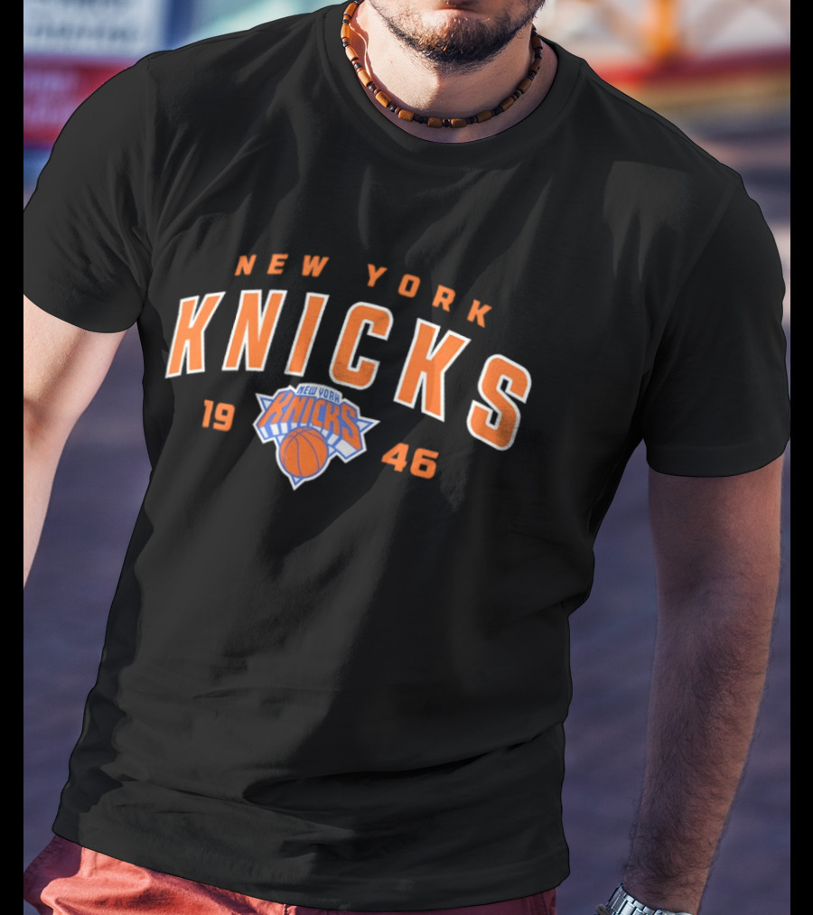 New York Knicks 1946 Basketball Team T-Shirt