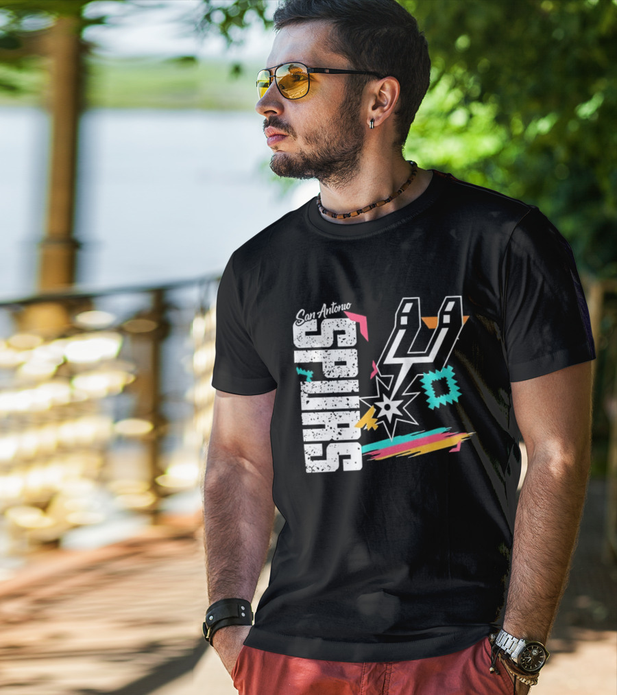 San Antonio Spurs Texas Basketball Retro Style NBA Team T-Shirt