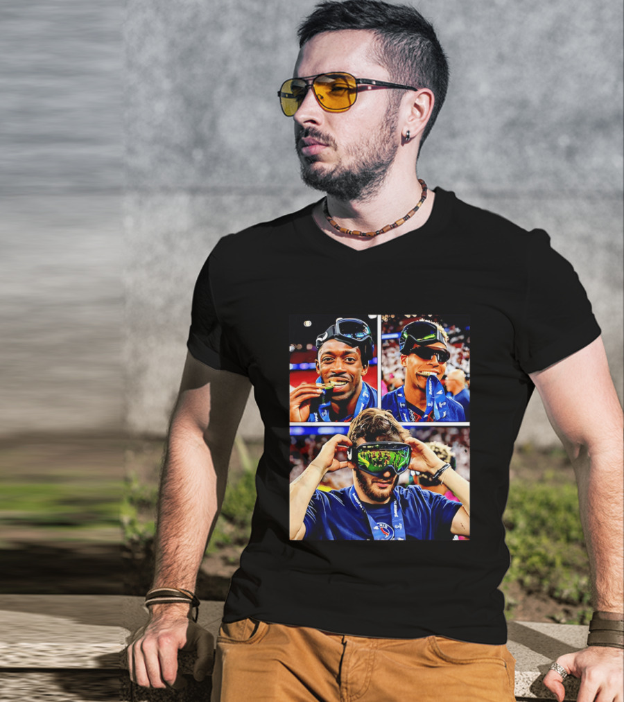 Paris Saint Germain Champions Celebration With Medals And Goggles T-Shirt