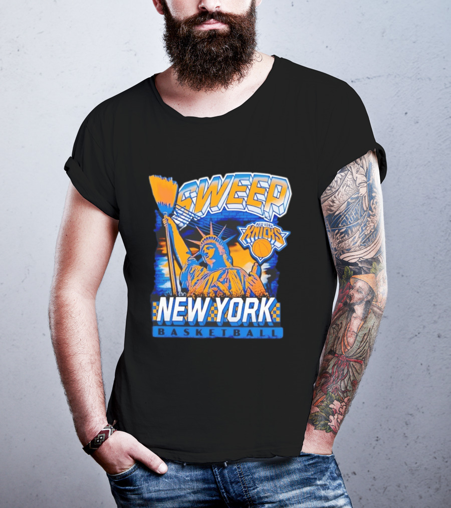 Sweep New York Knicks Basketball Statue Of Liberty T-Shirt