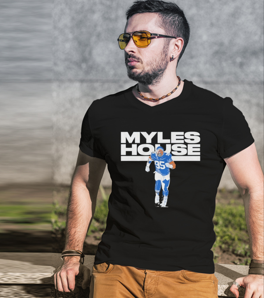 Cleveland Browns Myles House 95 Myles Garrett NFLPA T-Shirt