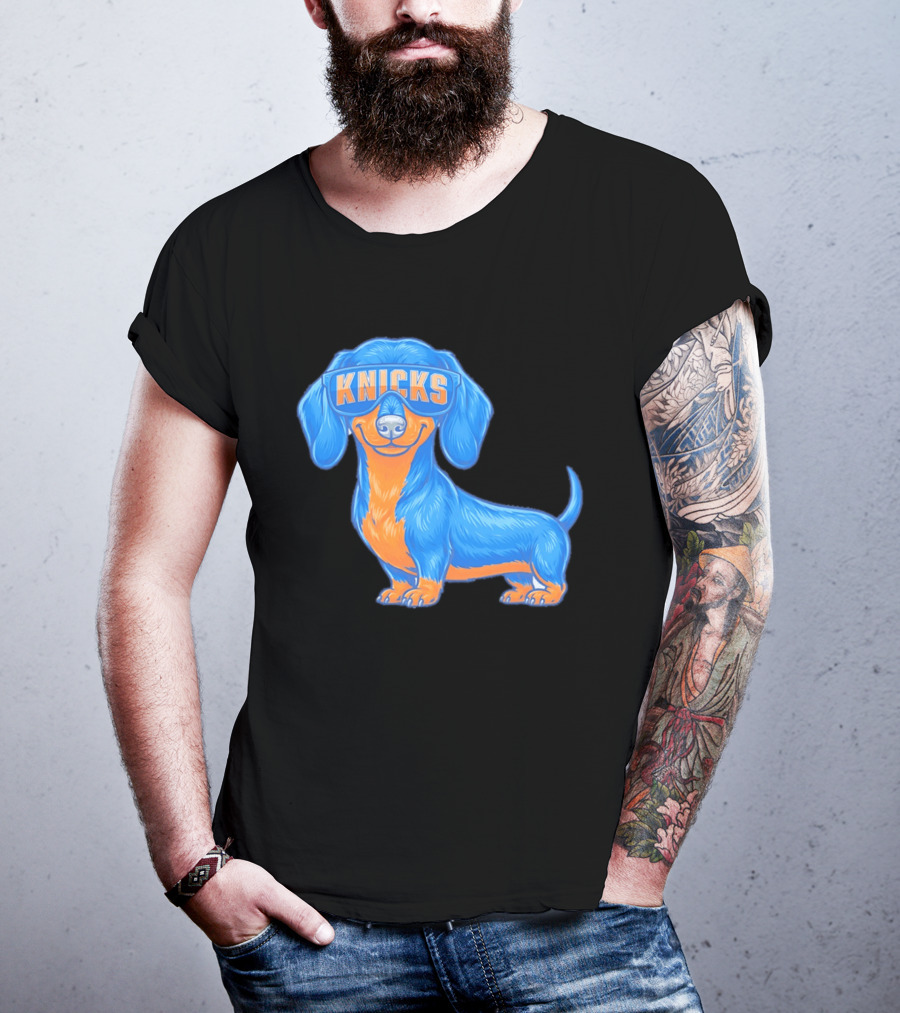 Knicks Dachshund Dog Cartoon Glasses T-Shirt