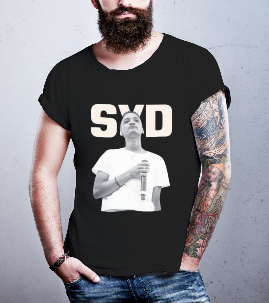 SYD Sydney Bennett Microphone Performance T-Shirt