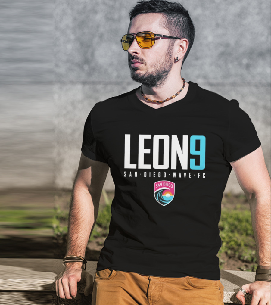 Adriana Leon 9 San Diego Wave FC T-Shirt