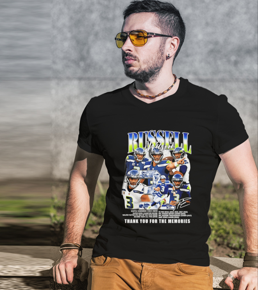 Seattle Seahawks Russell Wilson Number 3 Thank You For The Memories T-Shirt