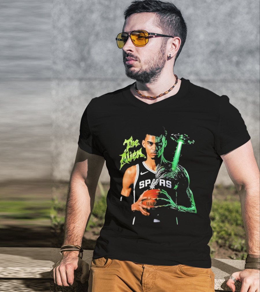 Wembanyama Spurs The Alien UFO NBA Player T-Shirt