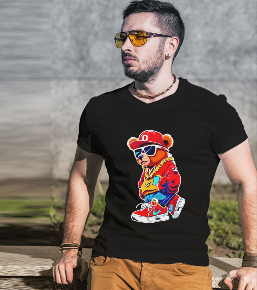 Hip Hop Teddy Bear Swag With Red Cap And Sunglasses T-Shirt