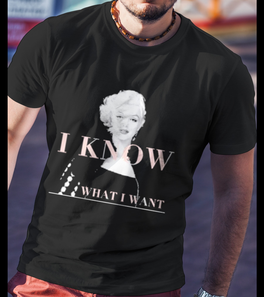 Marilyn Monroe I Know What I Want Oversized Fleece T-Shirt