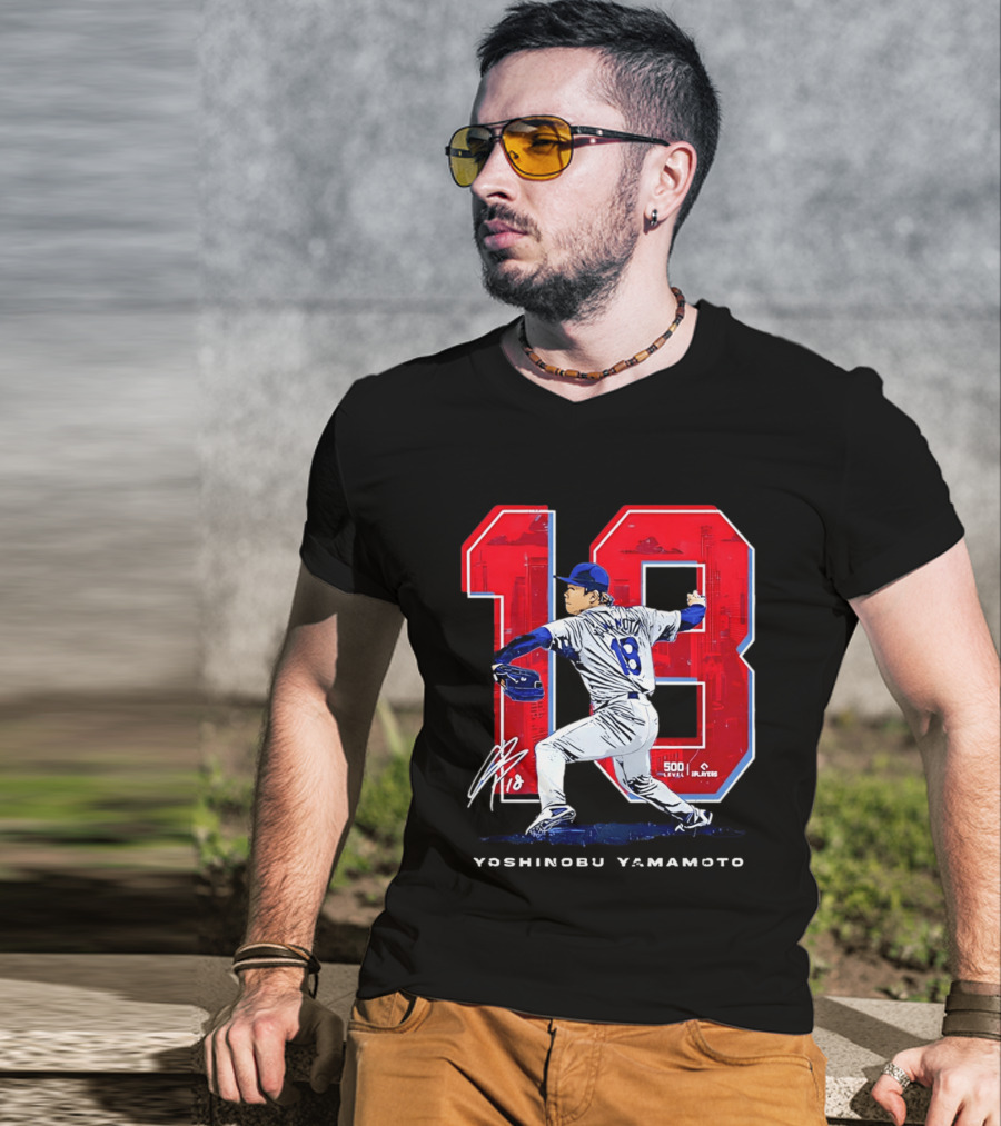 Yoshinobu Yamamoto 18 Los Angeles Dodgers Signature Japanese Pitcher T-Shirt