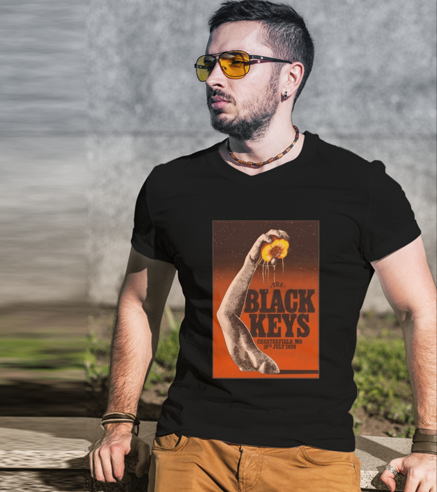 The Black Keys Chesterfield MO 19th July 2026 Hand Peach T-Shirt