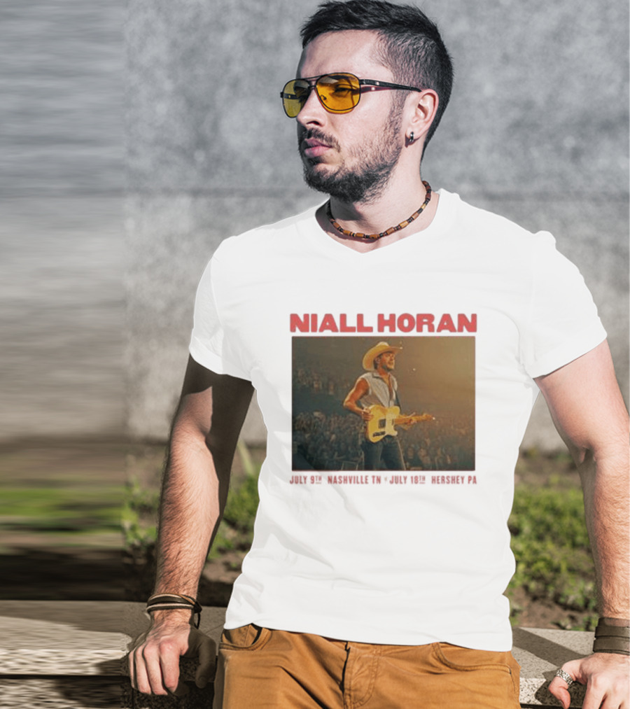 Niall Horan Live Performance Cowboy Hat Guitar Dallas Texas Event T-Shirt