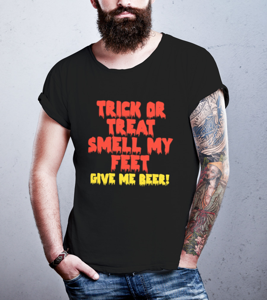 Trick Or Treat Smell My Feet Give Me Beer Dimebag Darrell Halloween Fun T-Shirt