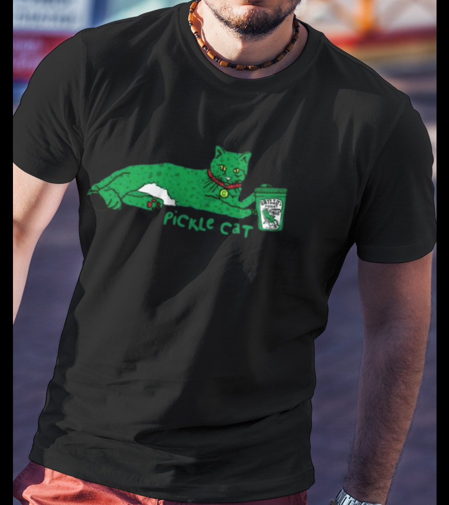 Grillos Pickle Cat With Grillos Pickles Jar T-Shirt