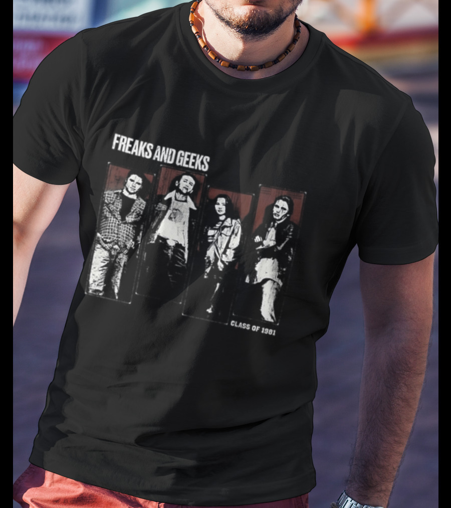 Freaks And Geeks Class Of 1981 Vintage High School Style 1980s Retro Clothing T-Shirt