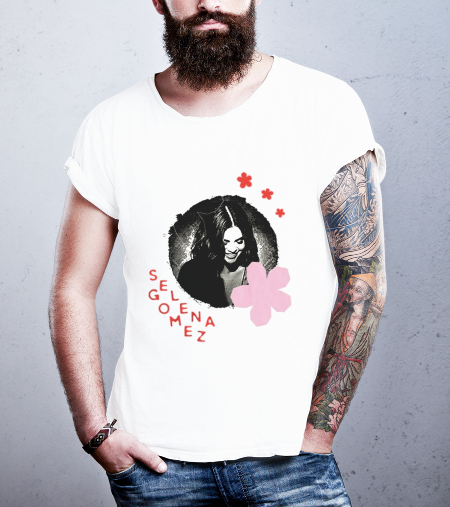 Selena Gomez Smile With Pink Paper Flower And Red T-Shirt
