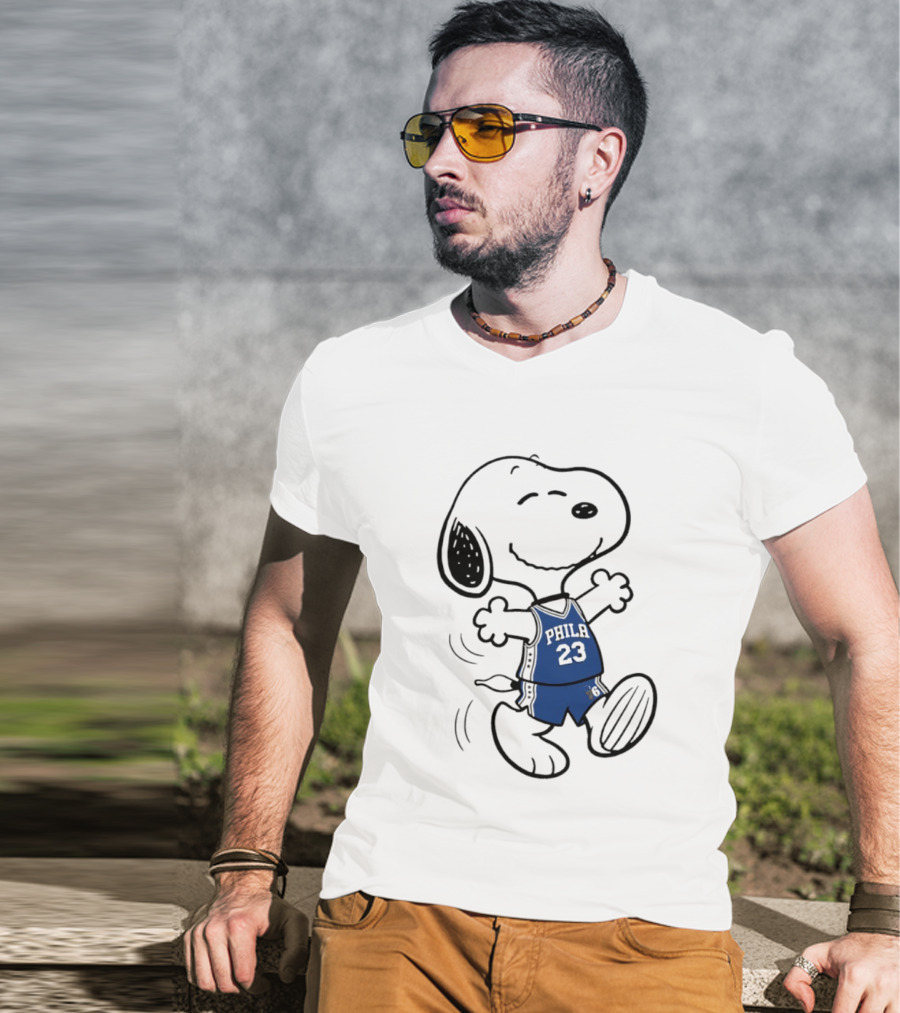 Snoopy Philly 23 Basketball Peanuts X LeBron James Philadelphia Sixer T-Shirt