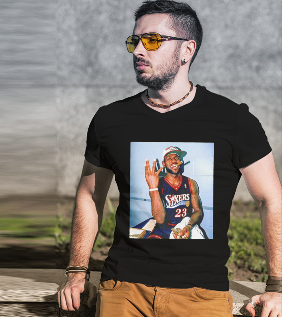 Philadelphia 76ers LeBron James 23 Cigar Photo T-Shirt