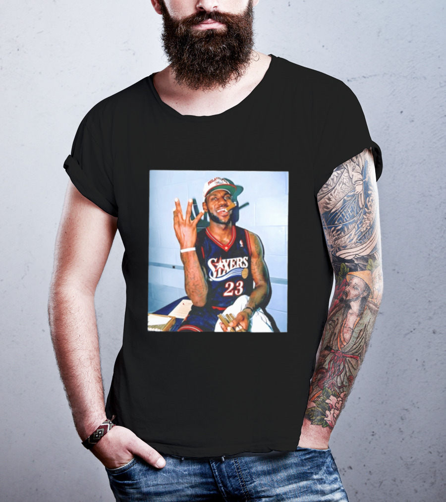 Philadelphia 76ers LeBron James 23 Cigar Photo T-Shirt