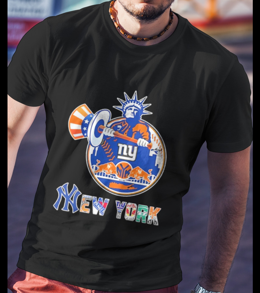 New York Liberty Skyline Sports Teams Knicks Mets Yankees T-Shirt