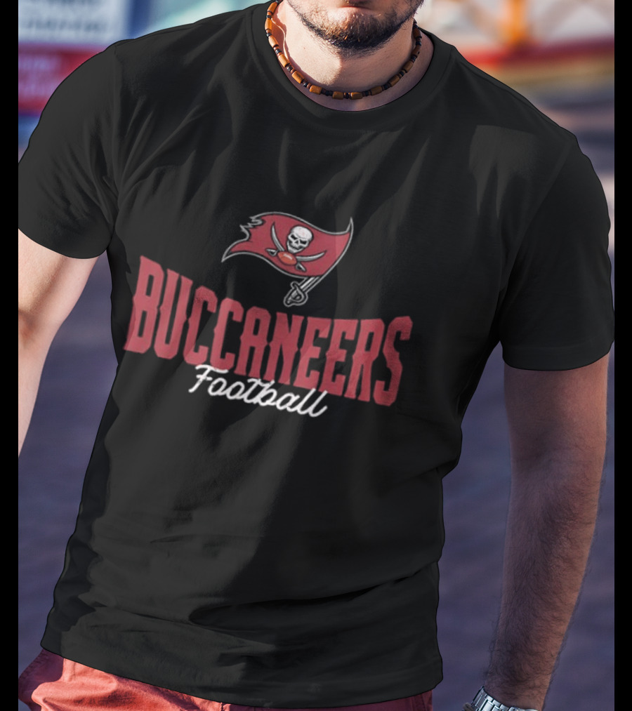 Tampa Bay Buccaneers Football 1976 NFC South Vintage Style Buccaneers Flag T-Shirt