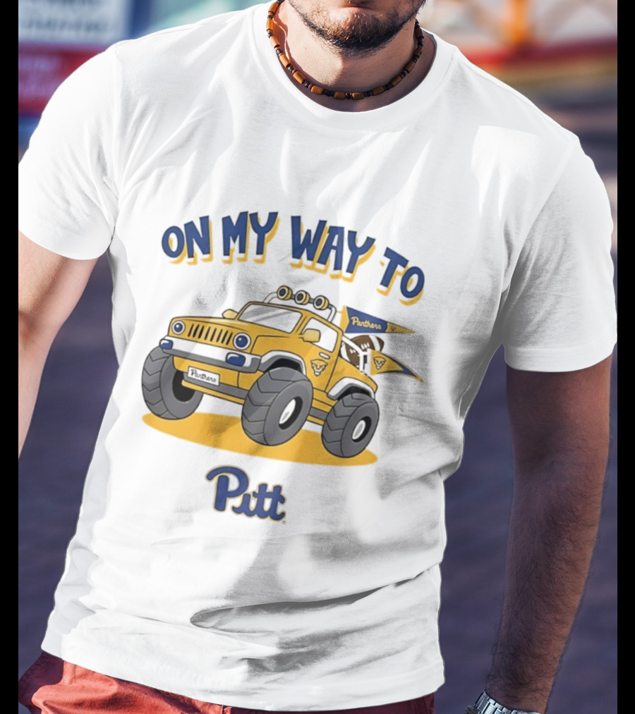 On My Way To Pitt Panthers Jeep With Flags And Tires T-Shirt
