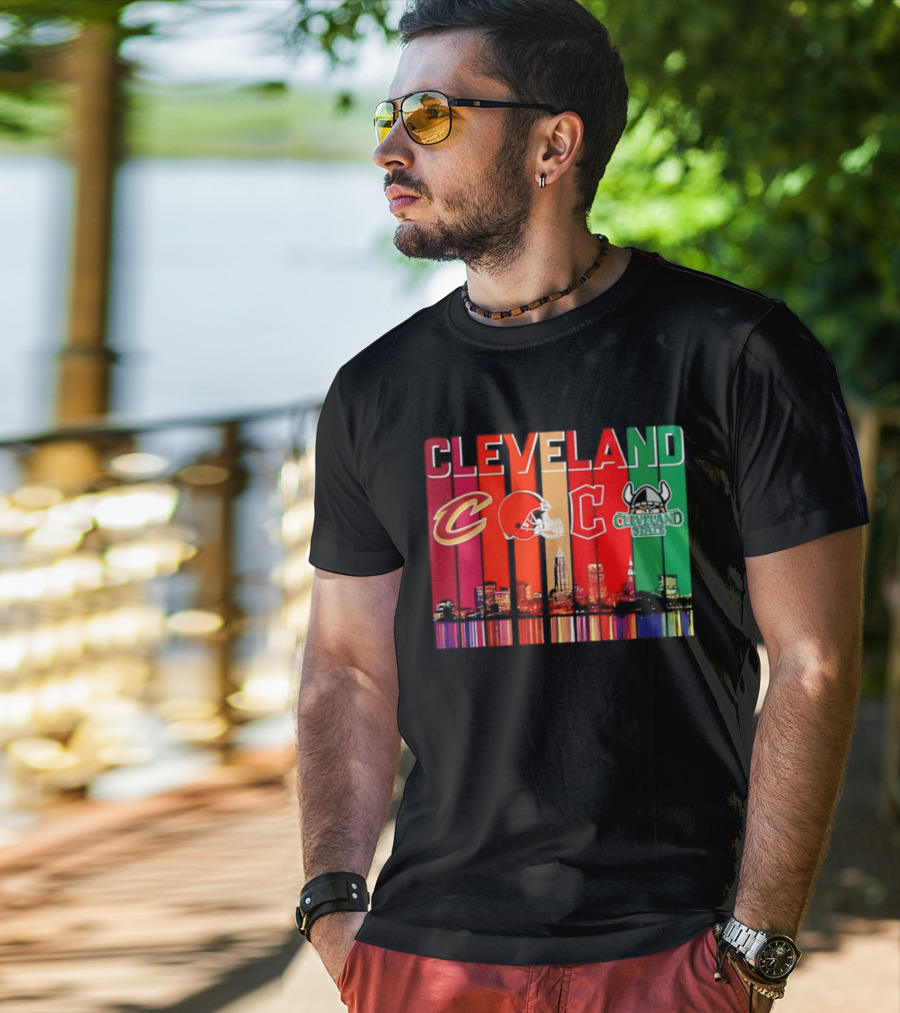 Cleveland Cavaliers Browns Guardians Cleveland State Vikings City Skyline T-Shirt
