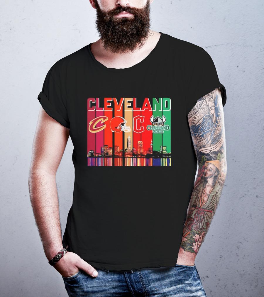 Cleveland Cavaliers Browns Guardians Cleveland State Vikings City Skyline T-Shirt