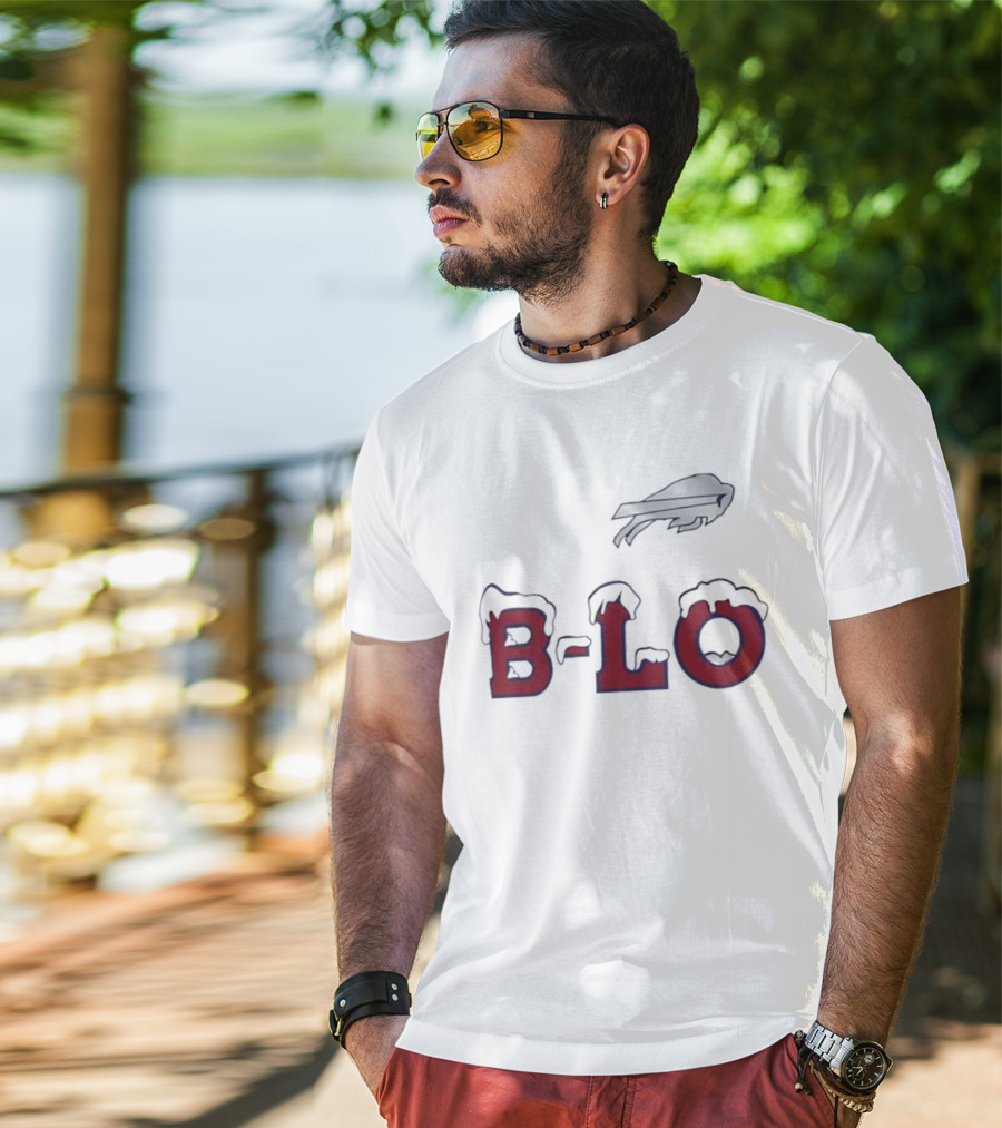 B LO Buffalo Bills Snowy Logo NFL Team T-Shirt