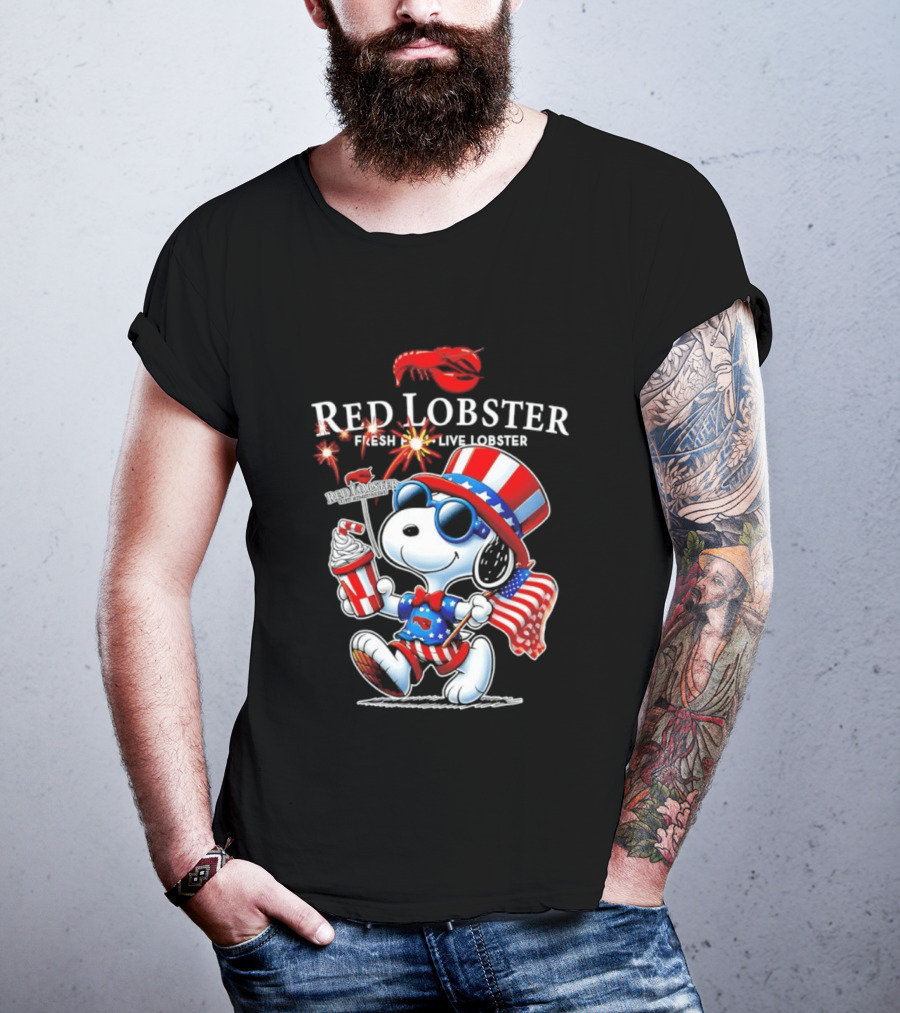 Snoopy Red Lobster Fresh Live Lobster America 1776 2026 250th Anniversary T-Shirt