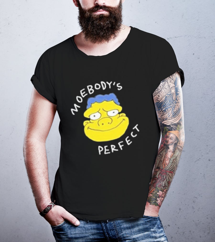Moebody's Perfect Yellow Cartoon Face With Blue Hair Smirk T-Shirt