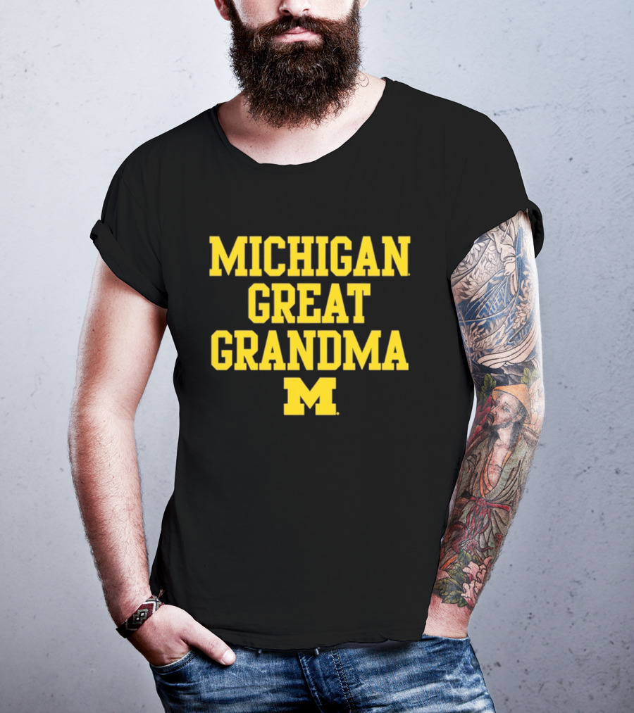 Michigan Wolverines Great Grandma M 2026 NCAA Family Sports Fan Gear T-Shirt