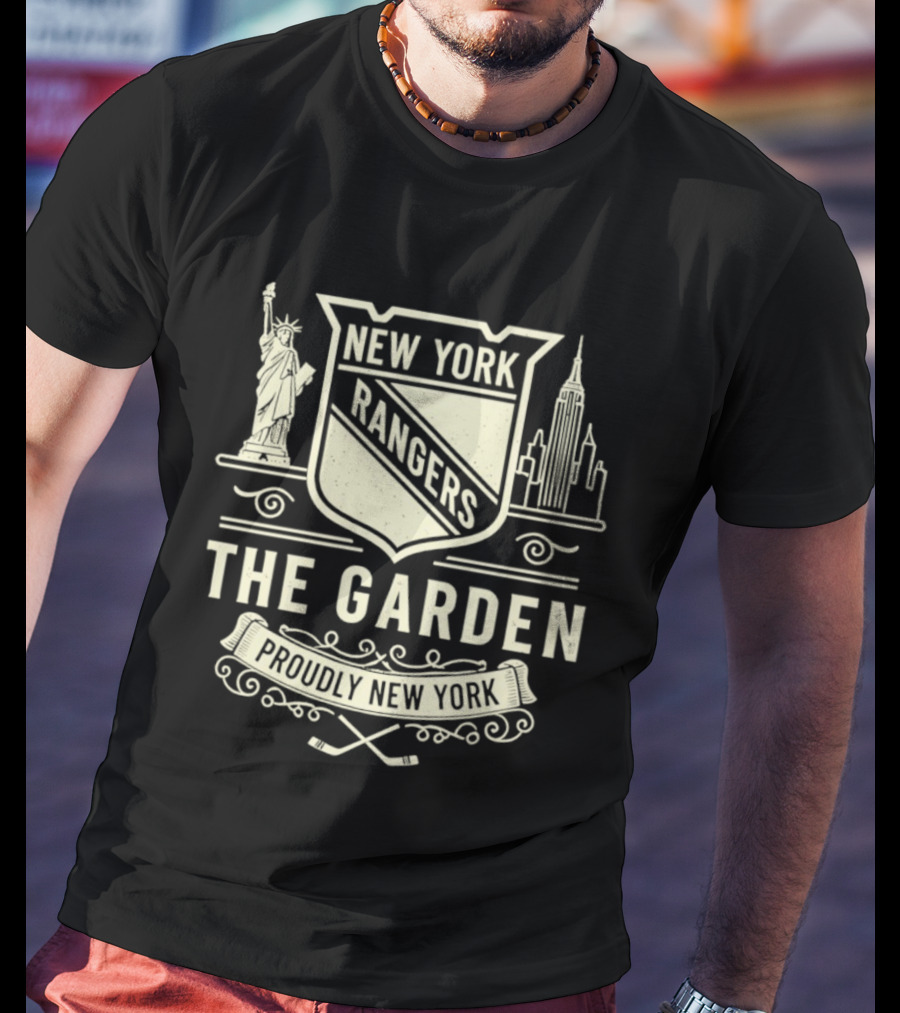 New York Rangers The Garden Proudly New York Statue Empire Building T-Shirt