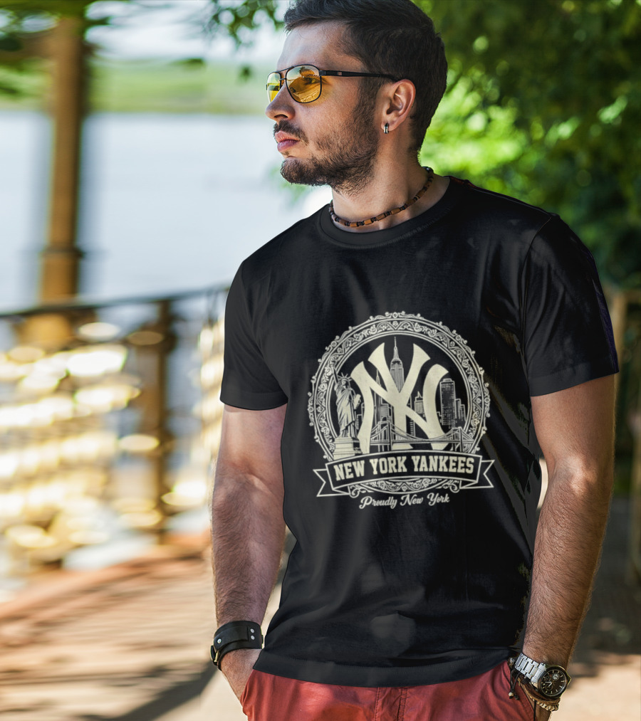 New York Yankees NY Skyline Proudly New York T-Shirt
