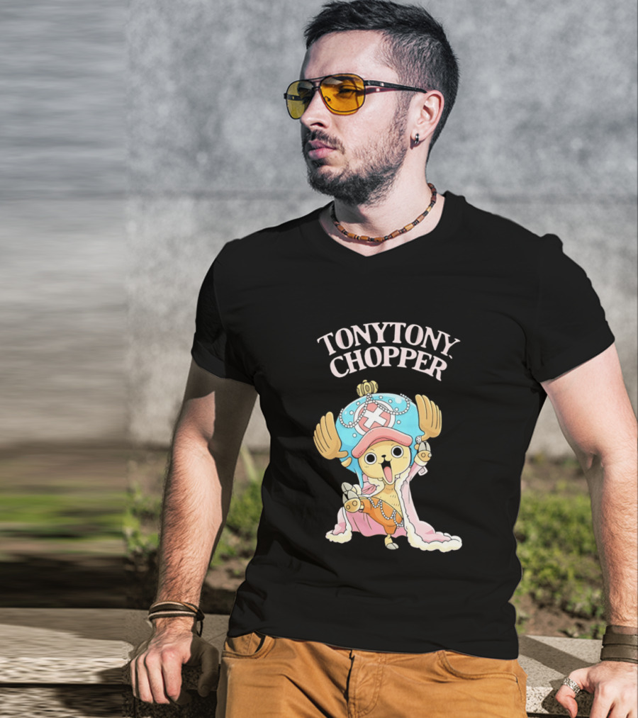 Tony Tony Chopper One Piece Anime Manga Character Fan T-Shirt
