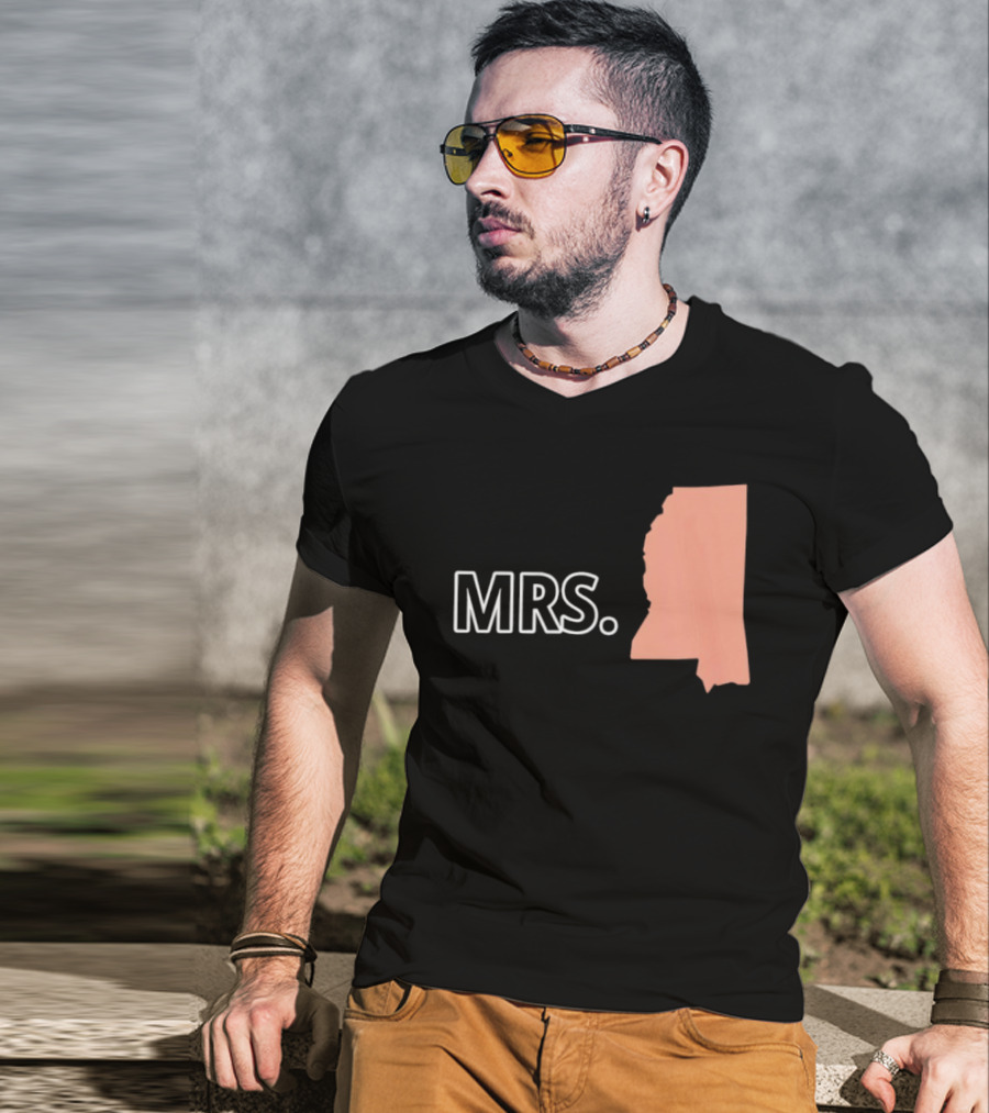 Mrs Mississippi State Map T-Shirt
