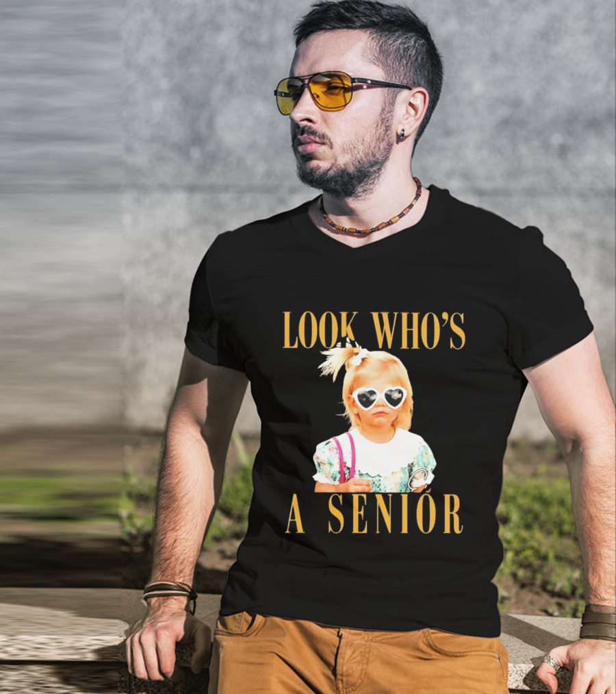 Look Who's A Senior Heart Sunglasses Little Girl Senior Graduation T-Shirt