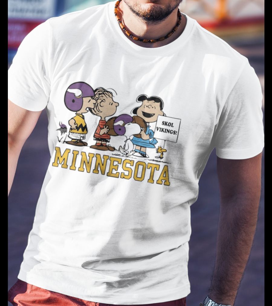 Minnesota Vikings Peanuts Skol Vikings Linus Lucy Woodstock Charlie Brown T-Shirt
