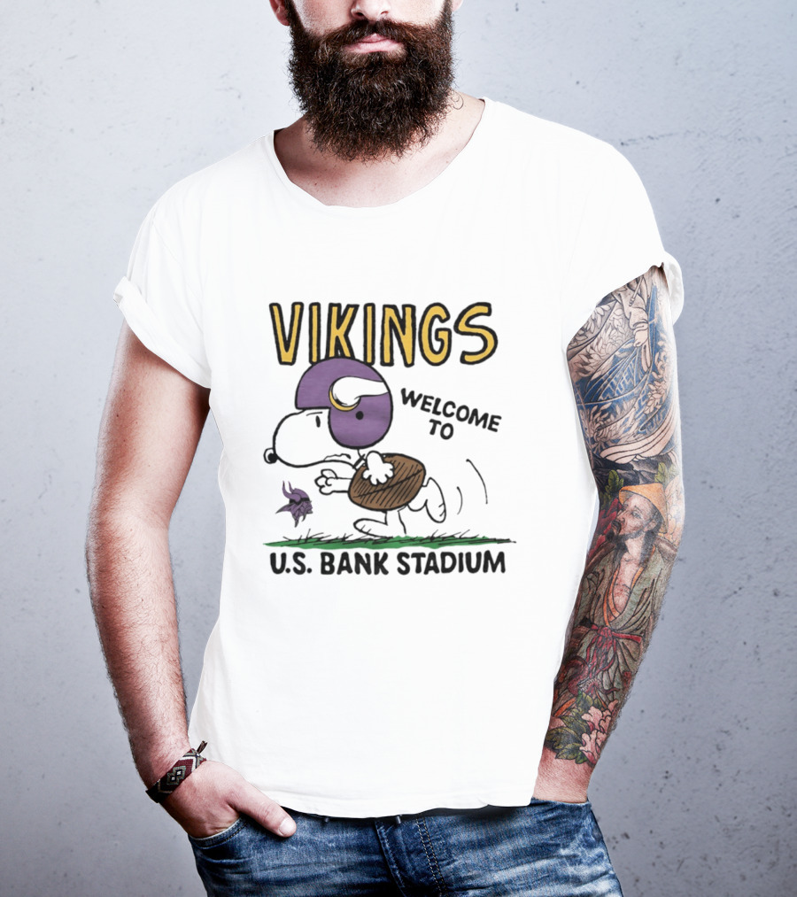 Minnesota Vikings Snoopy Welcome To U.S. Bank Stadium Peanuts Collaboration T-Shirt