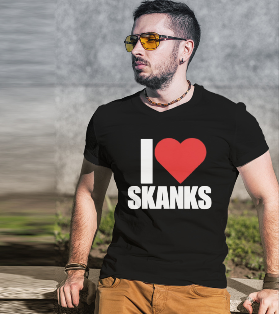 I Heart Skanks Red Love Symbol Humor T-Shirt