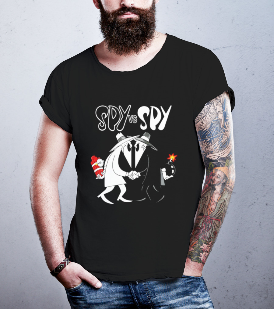 Spy Vs Spy Mad Magazine Comic Strip Cold War Classic Characters Showdown T-Shirt