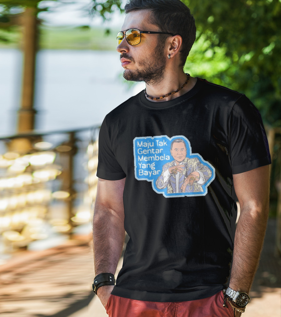 Maju Tak Gentar Membela Yang Bayar Indonesia Iconic Suit Pose T-Shirt
