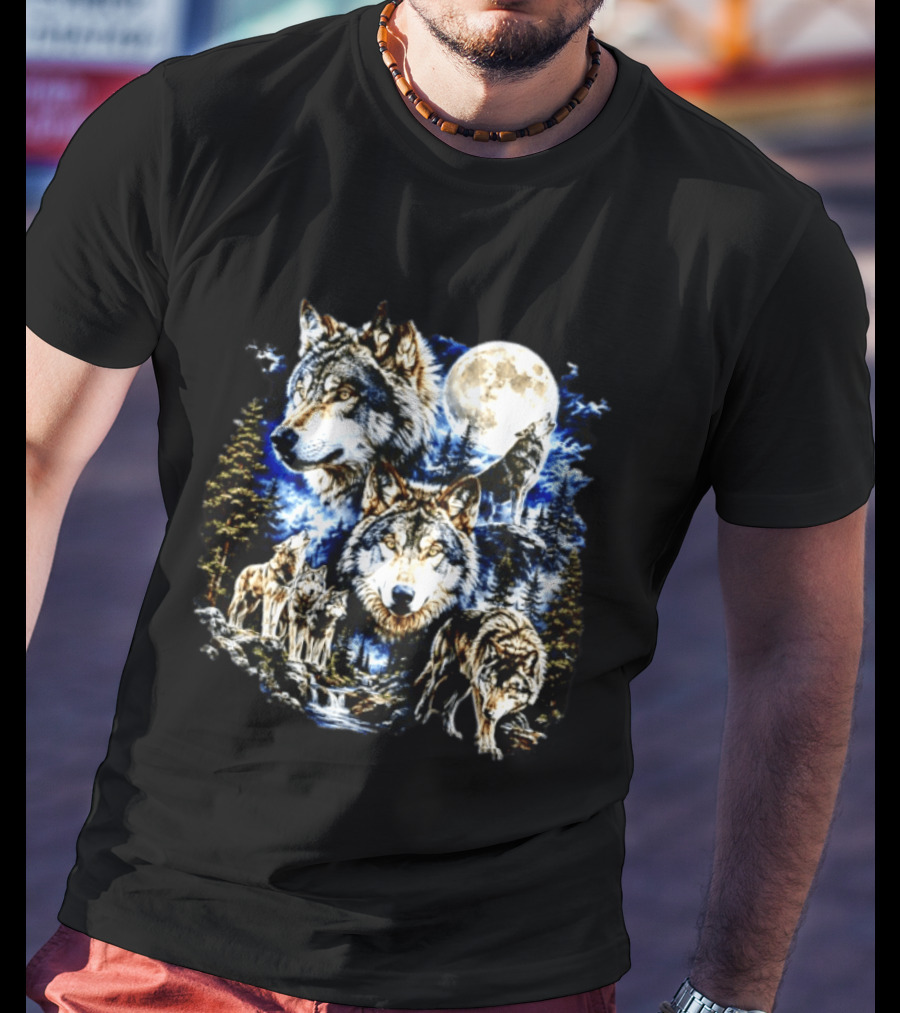MS Studio Wolf Pack Full Moon Forest Wilderness Nature T-Shirt