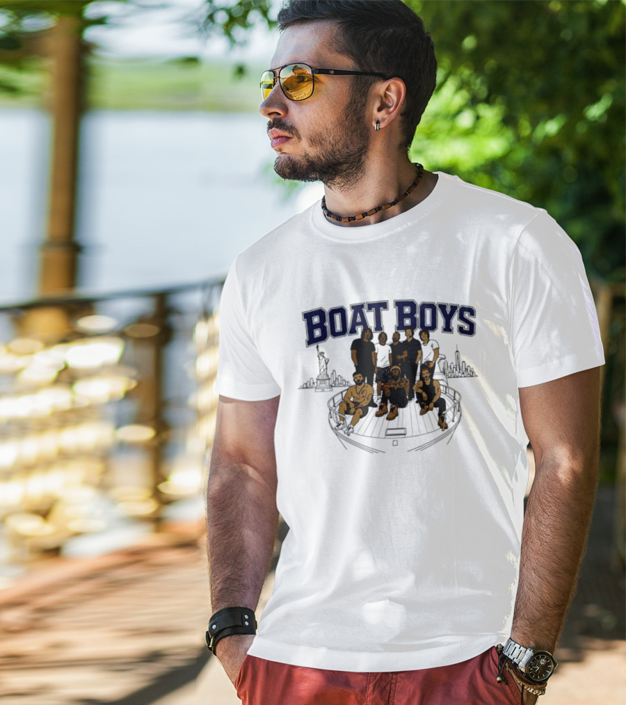 Boat Boys New York City Skyline Statue Of Liberty Group Giants T-Shirt