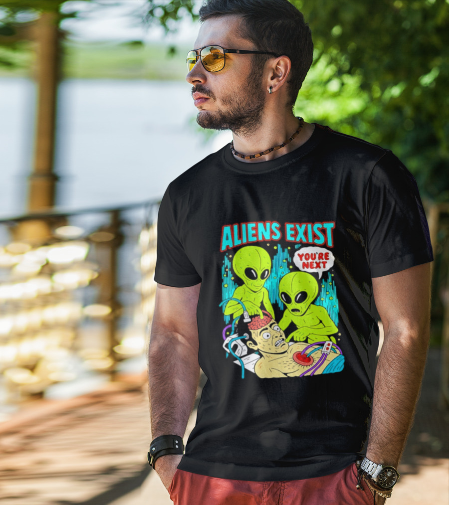 Aliens Exist You Are Next Green Alien Abduction Teen Hearts T-Shirt