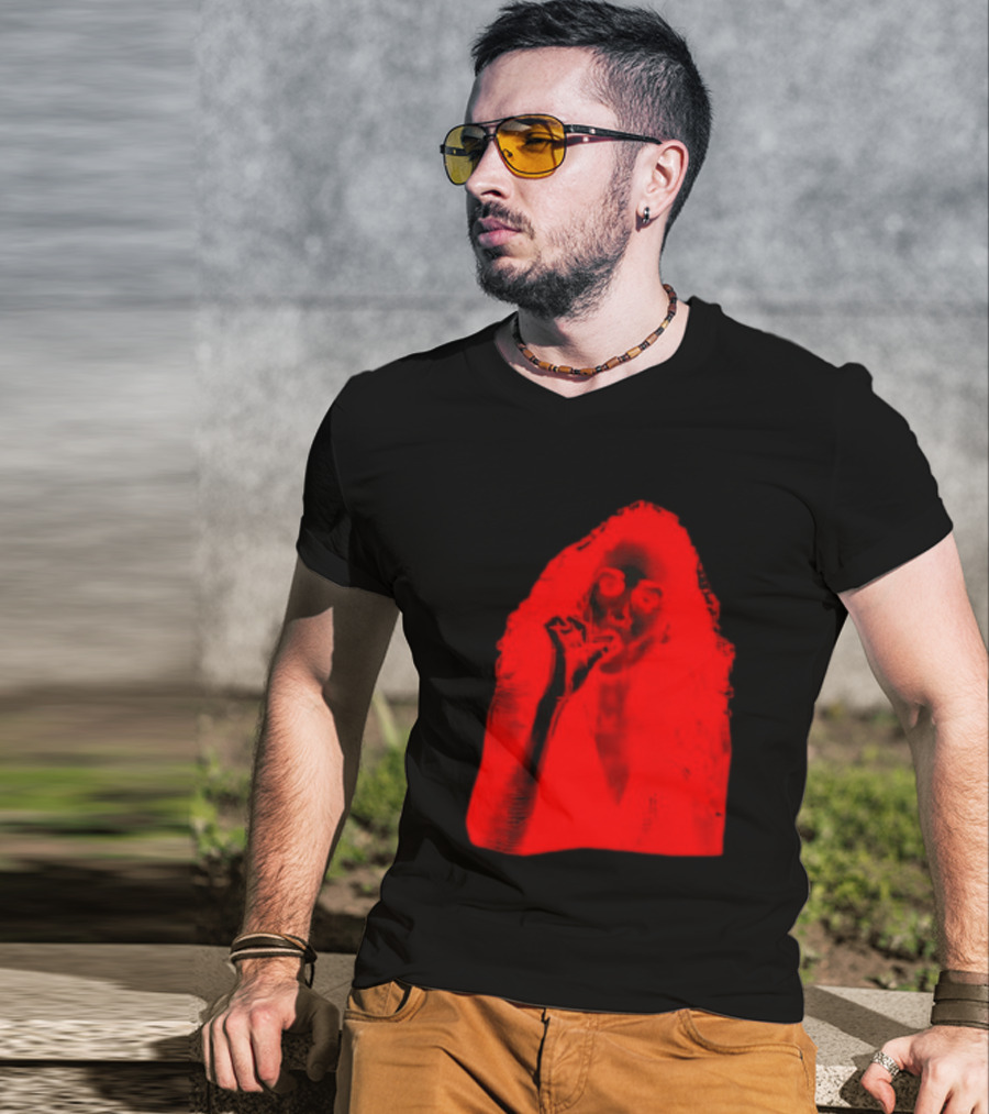 Carrie Smoking Stephen King Horror Movie T-Shirt
