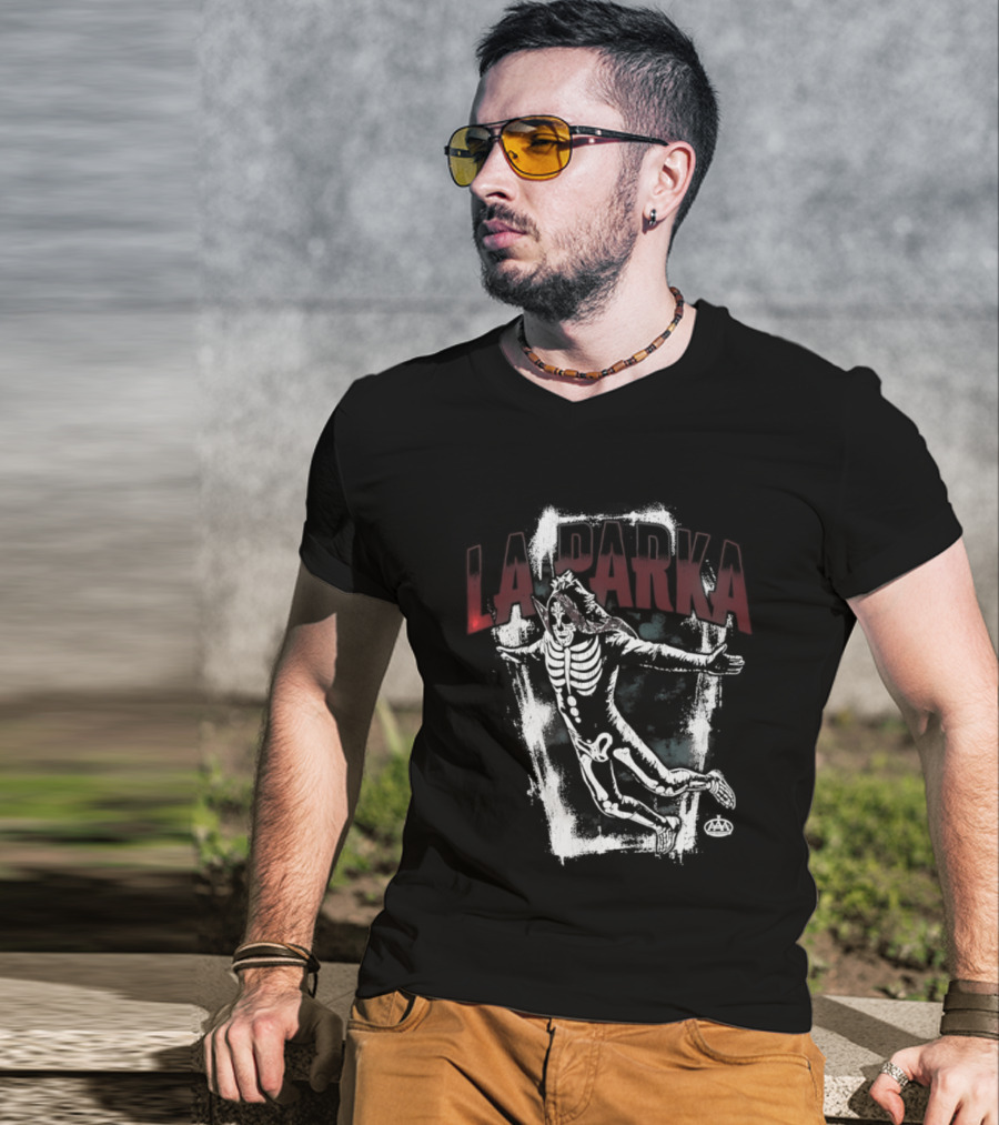 La Parka Skeleton Coffin Art AAA Wrestling T-Shirt